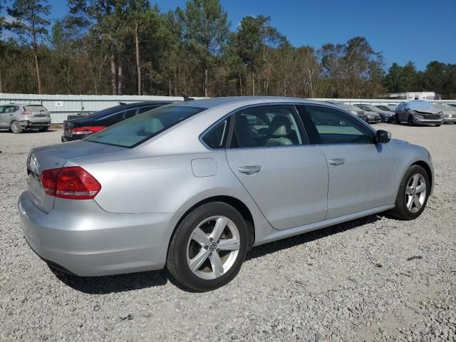 2013 Volkswagen Passat SE