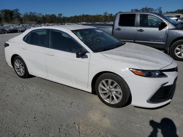 2022 Toyota Camry LE