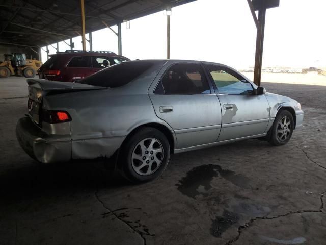 2000 Toyota Camry LE