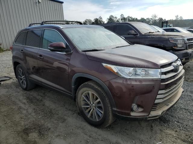 2019 Toyota Highlander SE