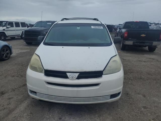 2005 Toyota Sienna CE