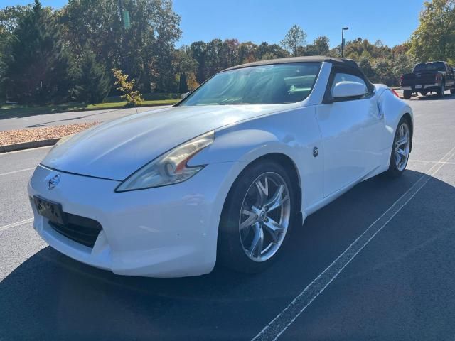 2012 Nissan 370Z Base