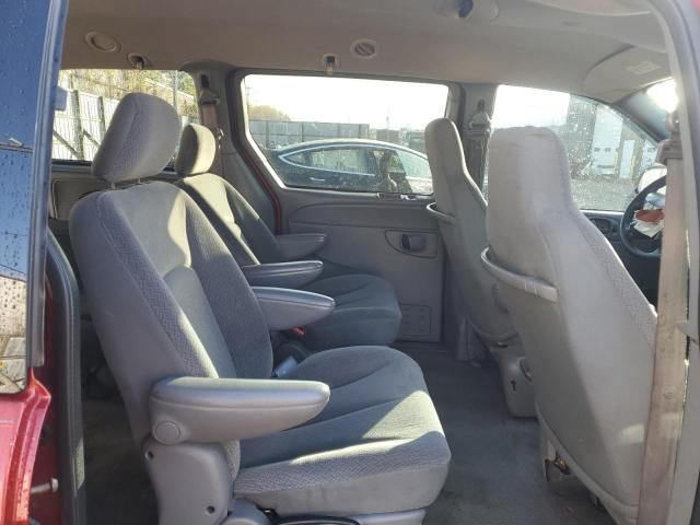 2004 Dodge Grand Caravan SE