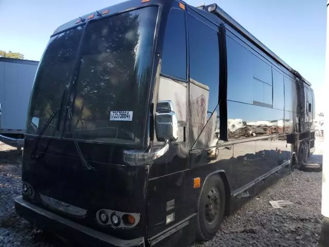 2006 Prevost Bus