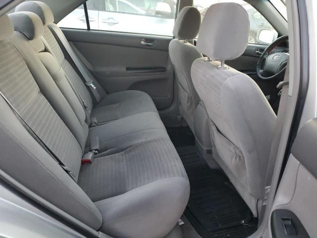 2005 Toyota Camry LE