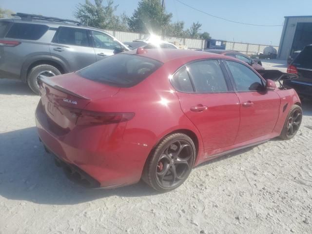 2017 Alfa Romeo Giulia Quadrifoglio