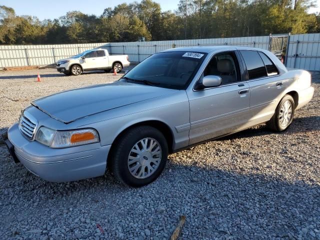 2003 Ford Crown Victoria LX