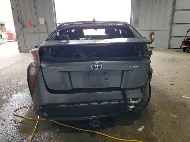 2016 Toyota Prius