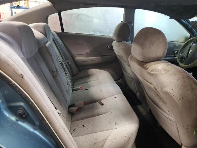 2002 Nissan Altima Base