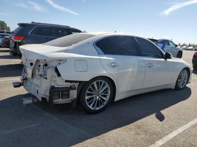 2015 Infiniti Q50 Base