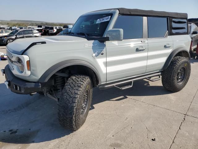 2021 Ford Bronco Base