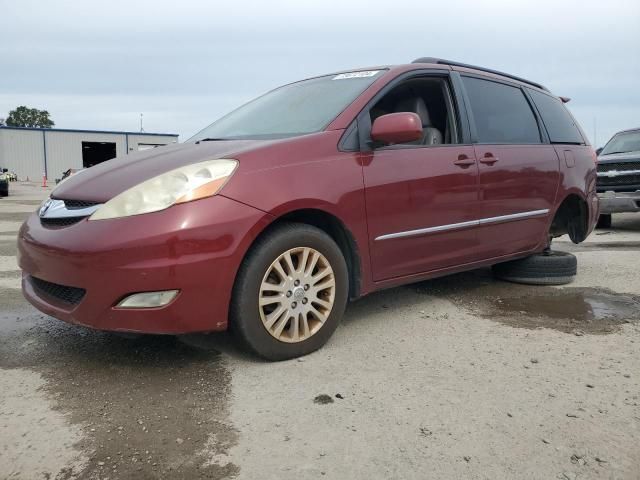 2009 Toyota Sienna XLE