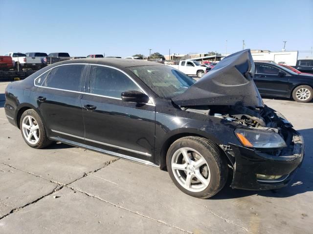 2014 Volkswagen Passat SEL