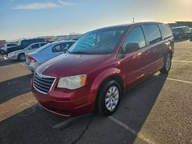 2008 Chrysler Town & Country LX