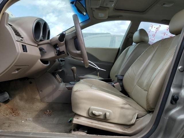 2003 Nissan Altima Base