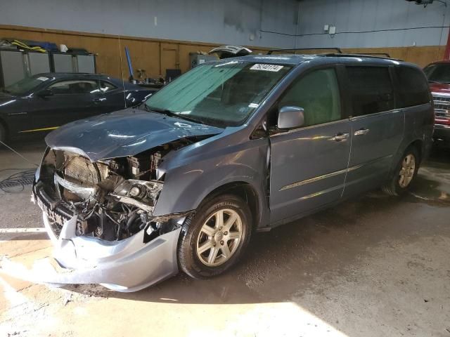 2011 Chrysler Town & Country Touring