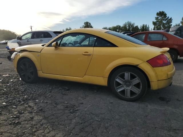 2004 Audi TT