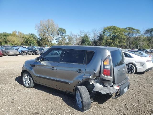 2011 KIA Soul +