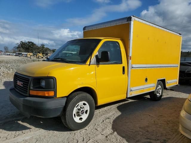 2011 GMC Savana Cutaway G3500