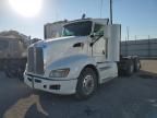 2010 Kenworth Construction T660