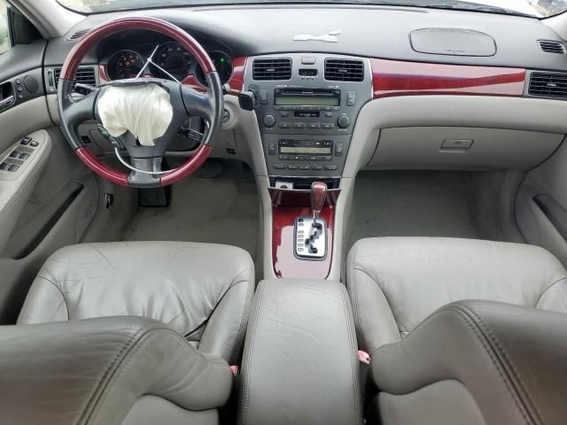 2004 Lexus ES 330