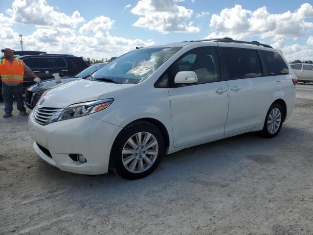 2017 Toyota Sienna XLE