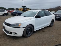 Volkswagen Vehiculos salvage en venta: 2013 Volkswagen Jetta Base