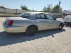 2000 Lincoln Town Car Signature