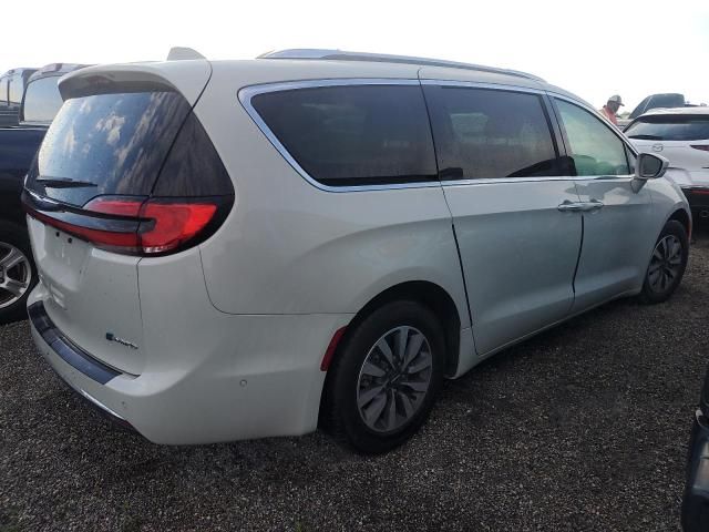 2021 Chrysler Pacifica Hybrid Touring L