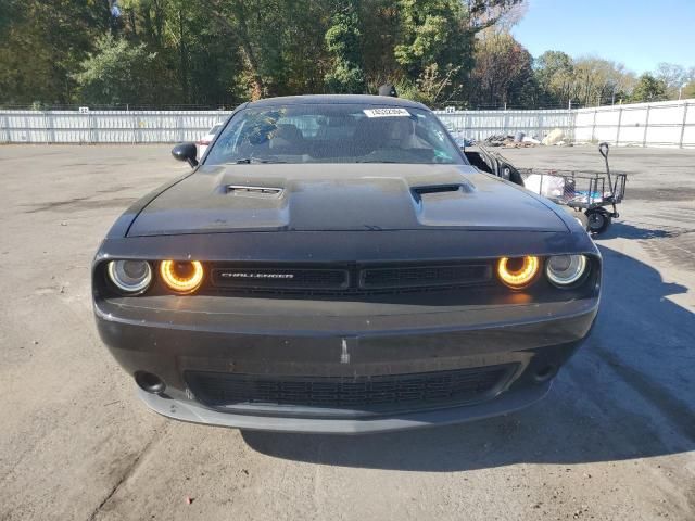 2016 Dodge Challenger SXT