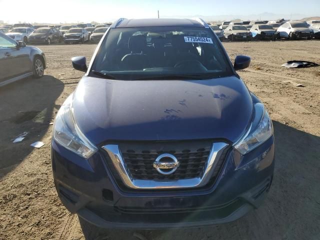 2019 Nissan Kicks S