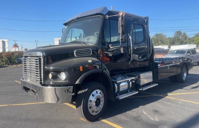 2007 Freightliner M2 106 Heavy Duty