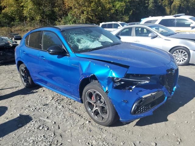 2023 Alfa Romeo Stelvio TI