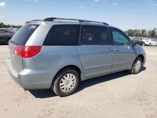 2007 Toyota Sienna CE