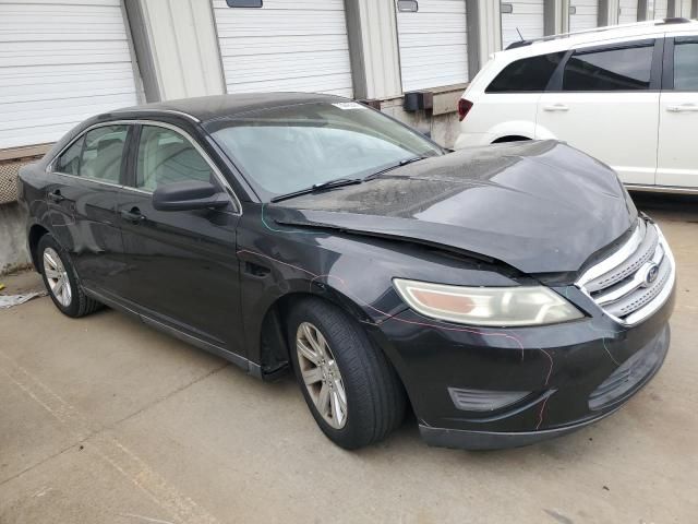 2010 Ford Taurus SE