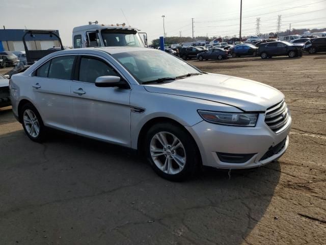 2013 Ford Taurus SEL