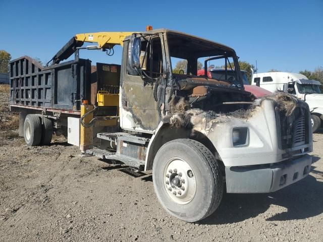 2004 Freightliner Medium Conventional FL70