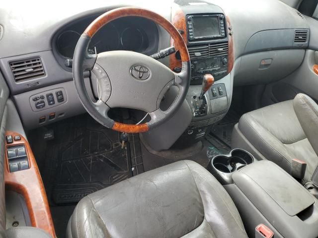 2006 Toyota Sienna XLE