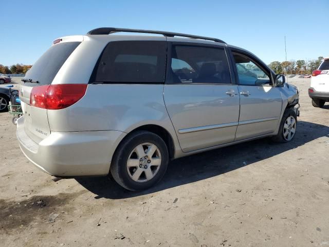 2007 Toyota Sienna CE