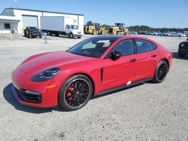 2020 Porsche Panamera GTS