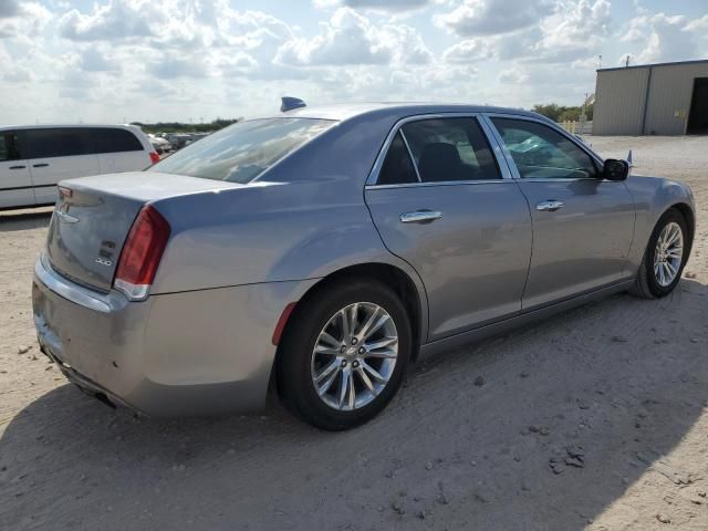 2017 Chrysler 300 Limited