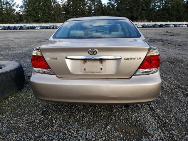 2005 Toyota Camry LE