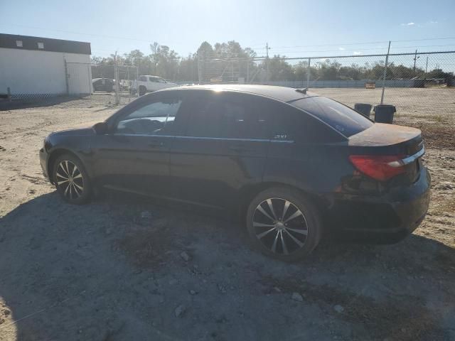 2012 Chrysler 200 Touring