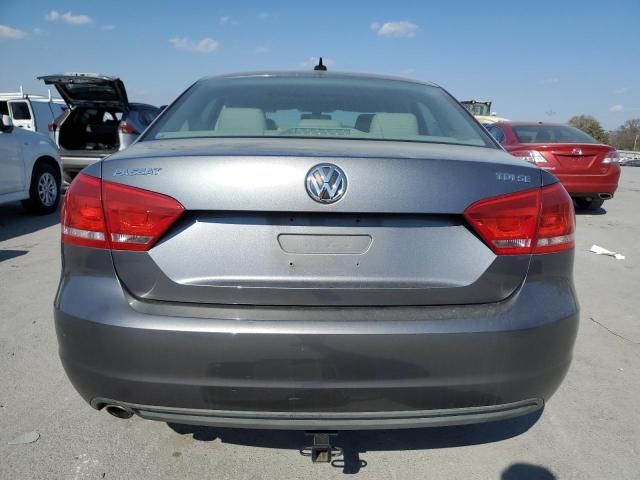 2013 Volkswagen Passat SE