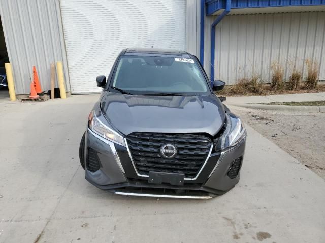 2023 Nissan Kicks S