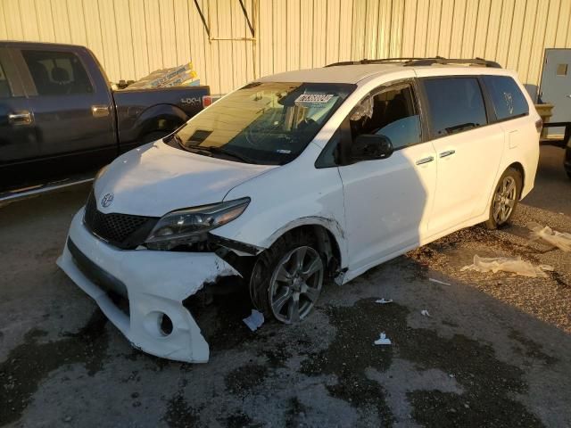 2017 Toyota Sienna SE