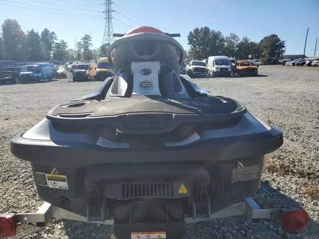 2014 Seadoo Wave Runner