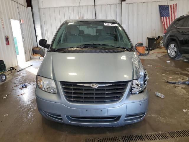 2006 Chrysler Town & Country