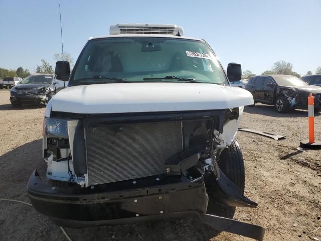 2020 GMC Savana G2500