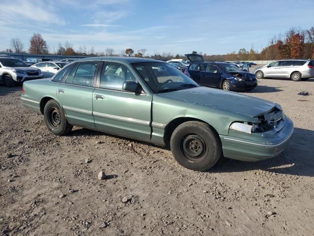 1997 Ford Crown Victoria